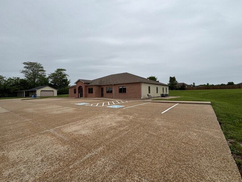 5495 E Route Y, Ashland, MO à vendre - Photo de l’immeuble – Image 2 sur 9