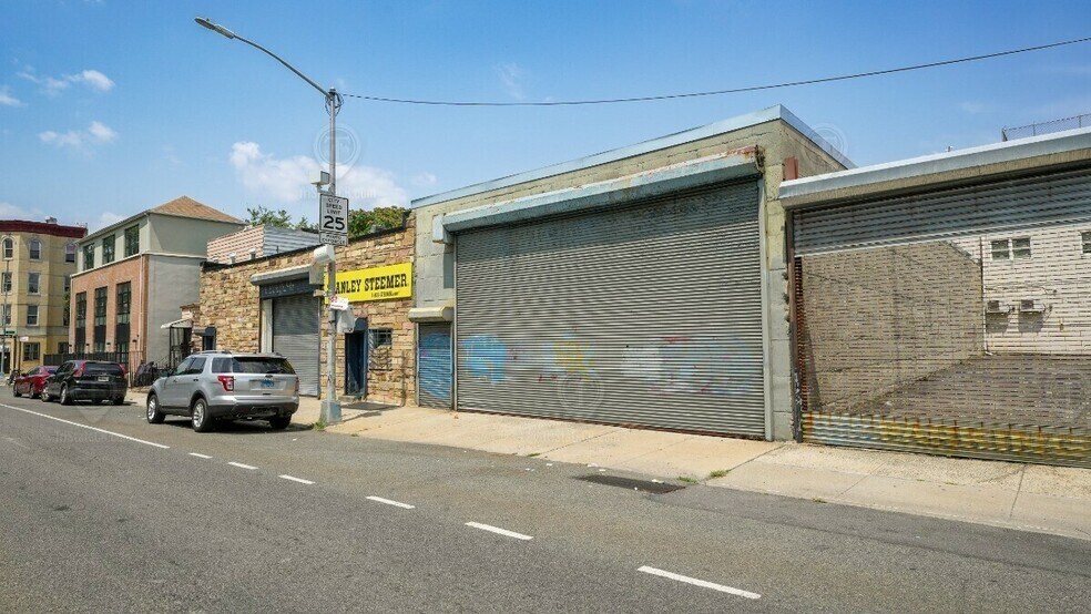 439 20th St, Brooklyn, NY à louer - Photo de l’immeuble – Image 2 sur 9