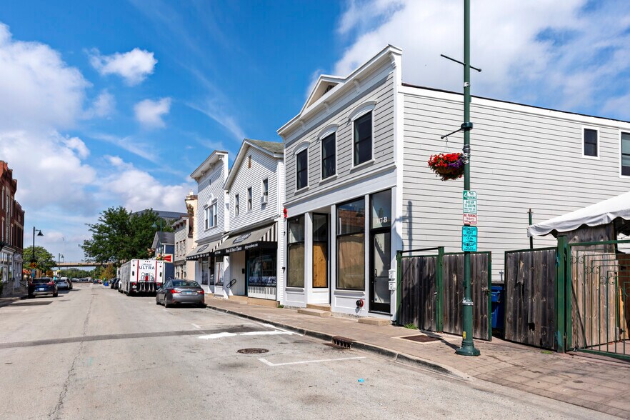317 Canal St, Lemont, IL à louer - Photo de l’immeuble – Image 3 sur 3