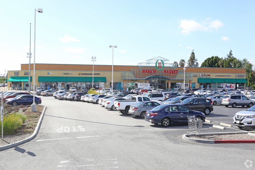 1015 Nogales St, Rowland Heights, CA à louer - Photo de l’immeuble – Image 2 sur 5