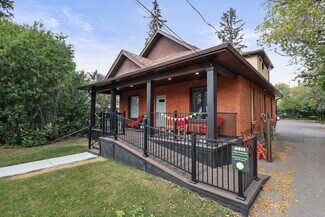 Plus de détails pour 1614 8th Ave NW, Calgary, AB - Bureau à vendre