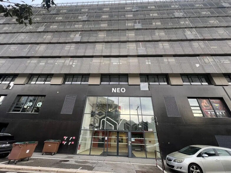 102-108 Boulevard René Cassin, Nice à louer - Photo de l’immeuble – Image 3 sur 19