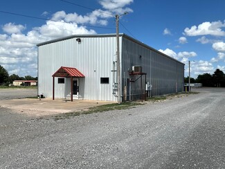 Plus de détails pour 1220 N 16th St, Chickasha, OK - Industriel/Logistique à louer