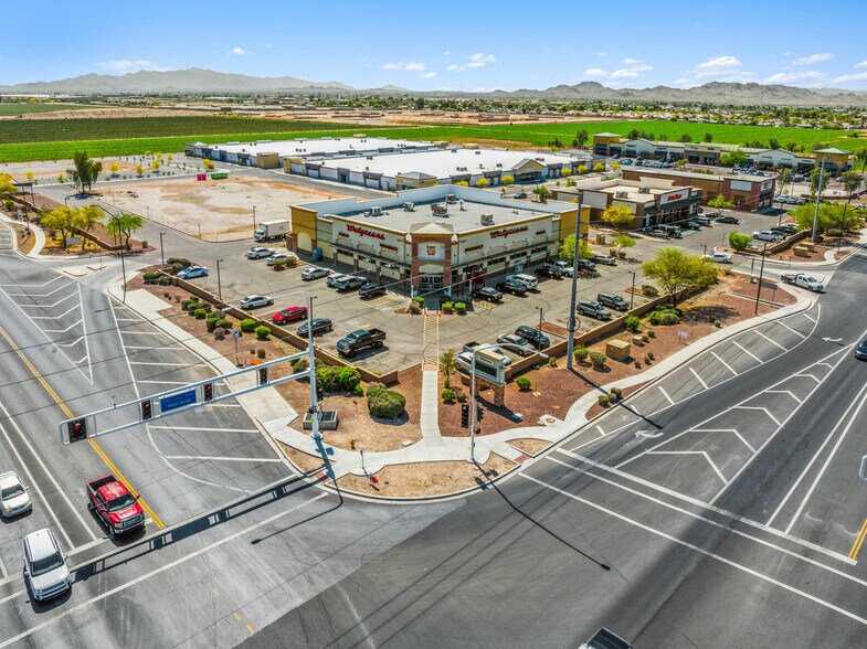 25073 W Southern Rd, Buckeye, AZ à vendre - Photo de l’immeuble – Image 2 sur 8