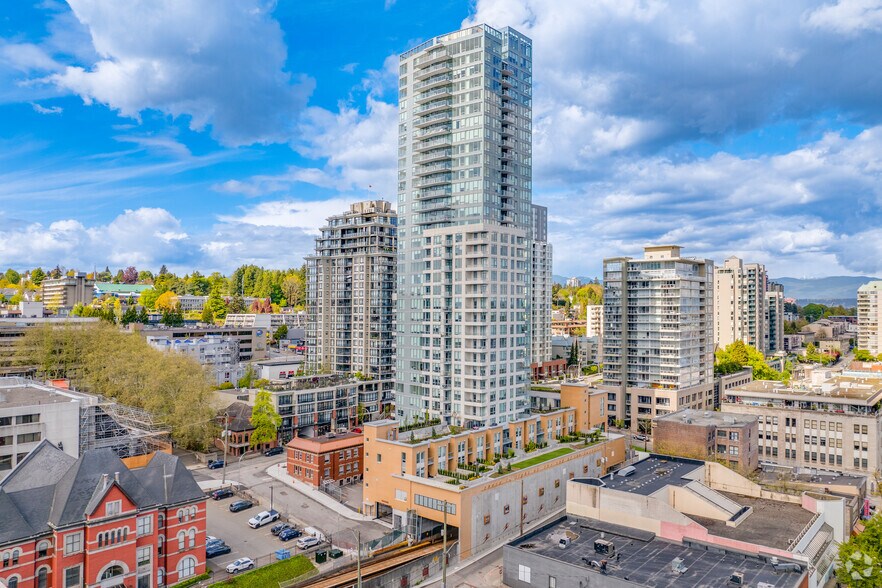 42 Sixth St, New Westminster, BC à vendre - Photo de l’immeuble – Image 3 sur 6