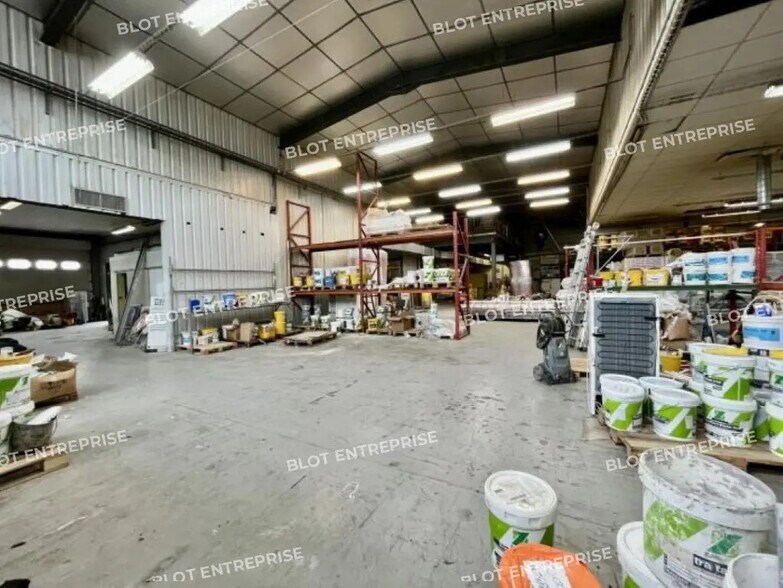 Local d’activités dans Orvault à louer - Photo de l’immeuble – Image 2 sur 10