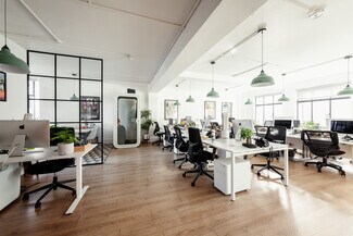 Plus de détails pour 14-18 Great Titchfield St, Londres - Bureau à louer