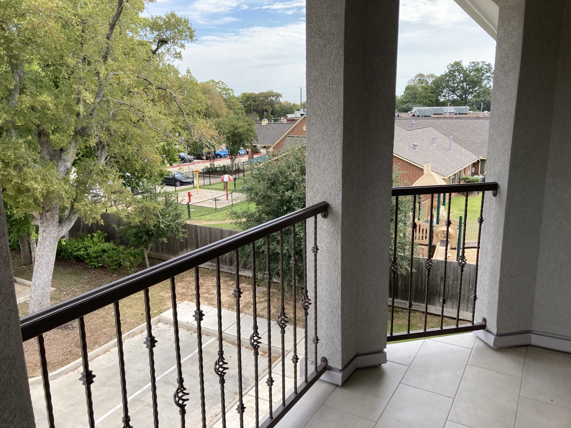 6536 Greatwood Pky, Sugar Land, TX à vendre Photo de l’immeuble– Image 1 sur 4