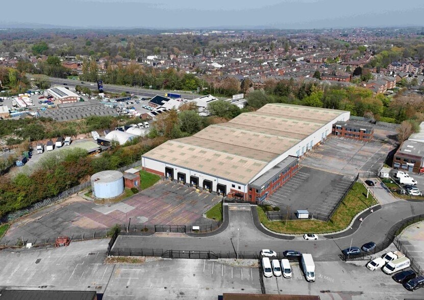 5 Lynwell Rd, Manchester à louer - Photo de l’immeuble – Image 2 sur 6