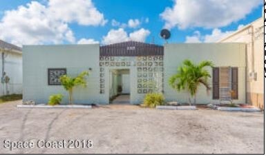2317 N Cocoa Blvd, Cocoa, FL à vendre - Photo principale – Image 1 sur 52