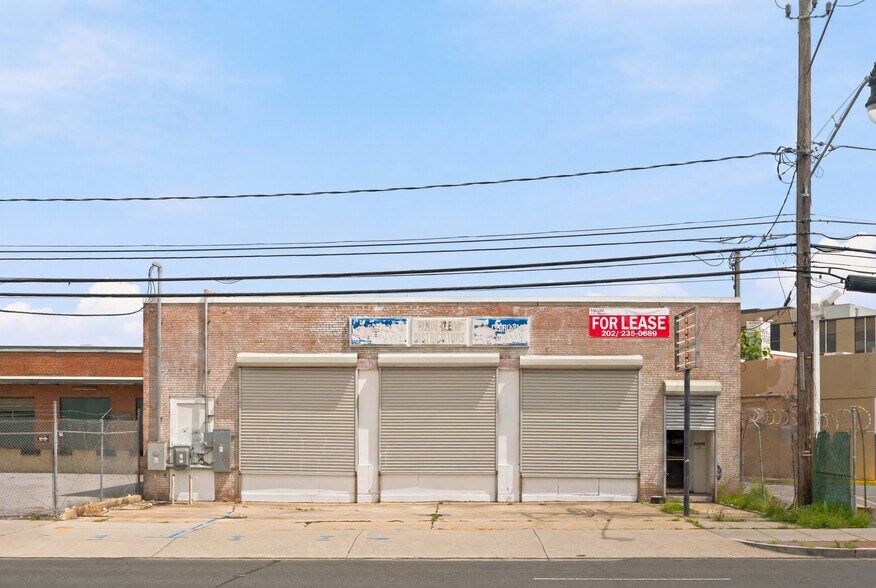 931 Brentwood Rd NE, Washington, DC à louer - Photo de l’immeuble – Image 1 sur 26