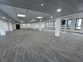 35-37 Rue Louis Guérin, Villeurbanne à louer Photo intérieure– Image 2 sur 4