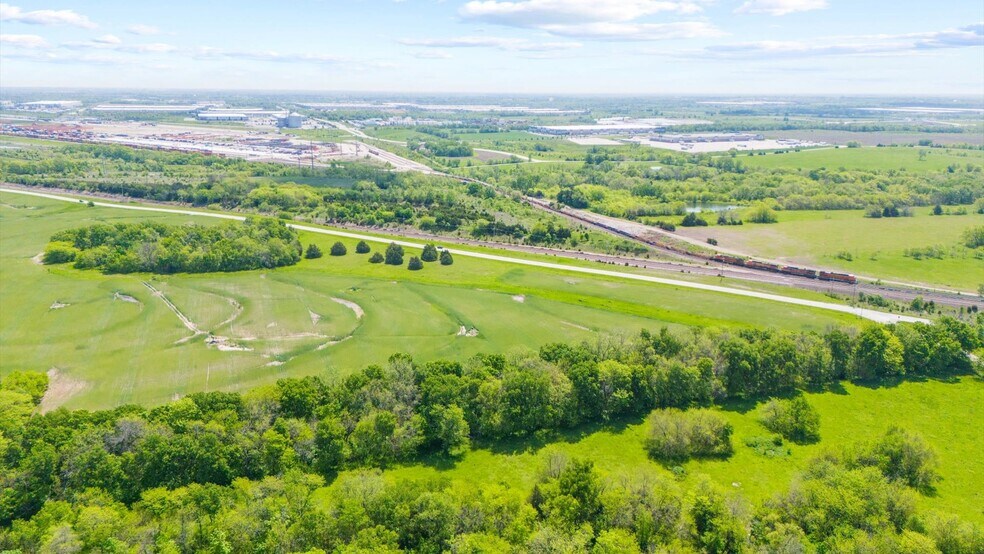 56 Highway, Edgerton, KS à vendre - Photo de l’immeuble – Image 3 sur 17