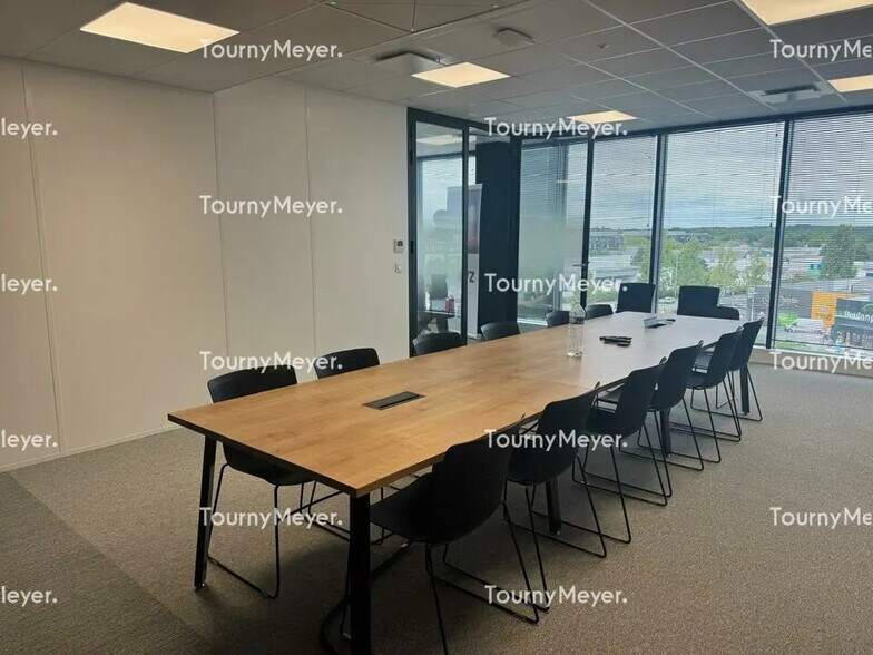 Bureau dans Saint-Herblain à louer - Photo de l’immeuble – Image 2 sur 4