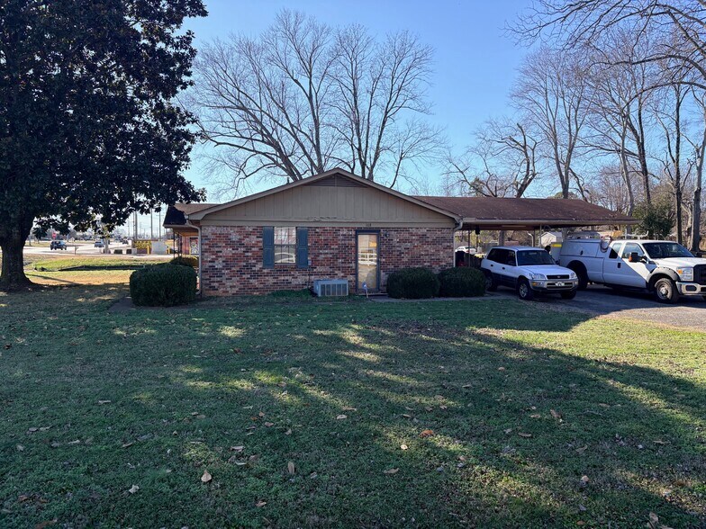 108 Cagle Rd, Huntsville, AL à vendre - Photo de l’immeuble – Image 2 sur 8