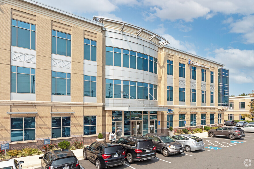 3914 Centreville Rd, Chantilly, VA à louer - Photo de l’immeuble – Image 3 sur 4