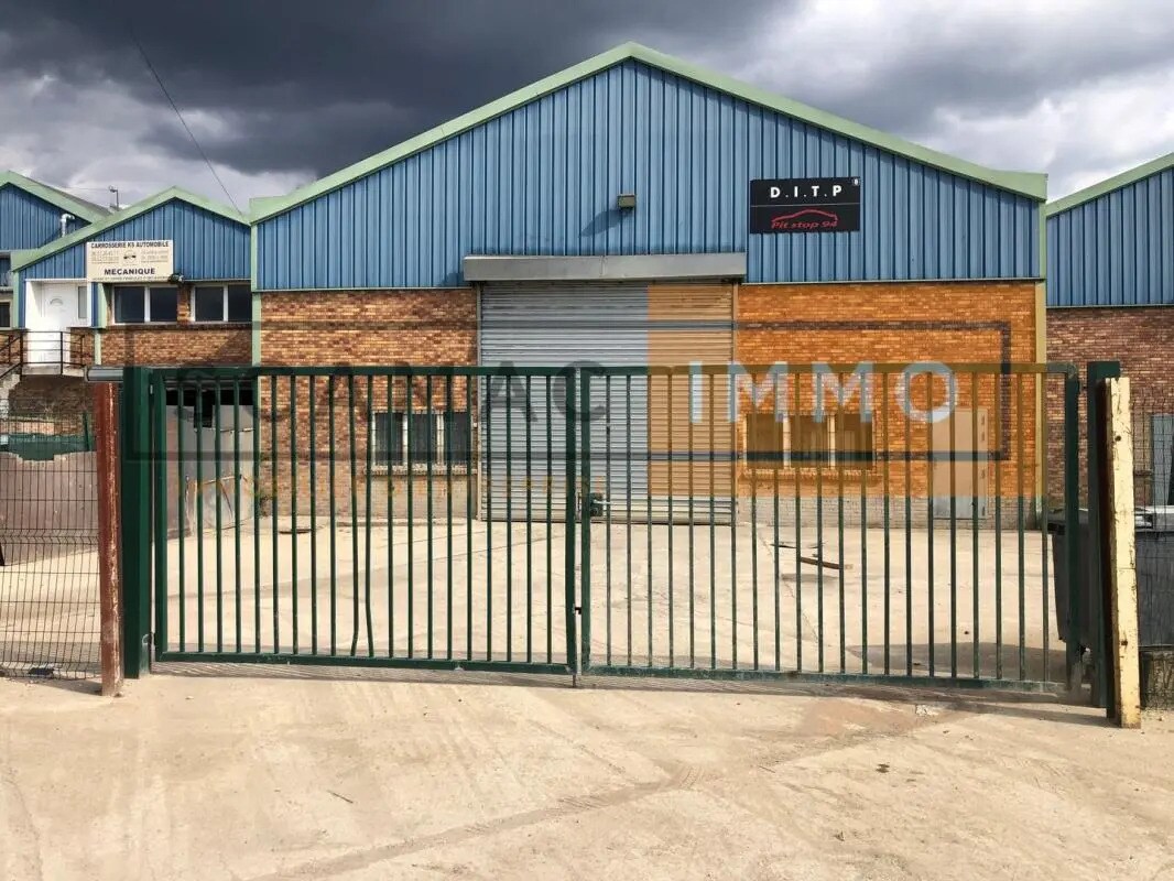 Bureau dans Villeneuve-le-Roi à louer Photo de l’immeuble– Image 1 sur 7