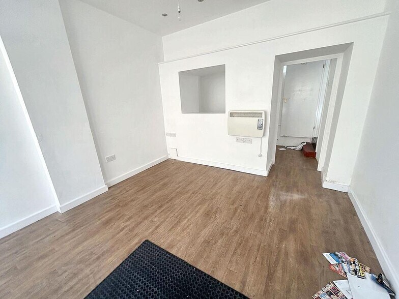 5 Busty Bank, Newcastle Upon Tyne à vendre - Photo de l’immeuble – Image 3 sur 8