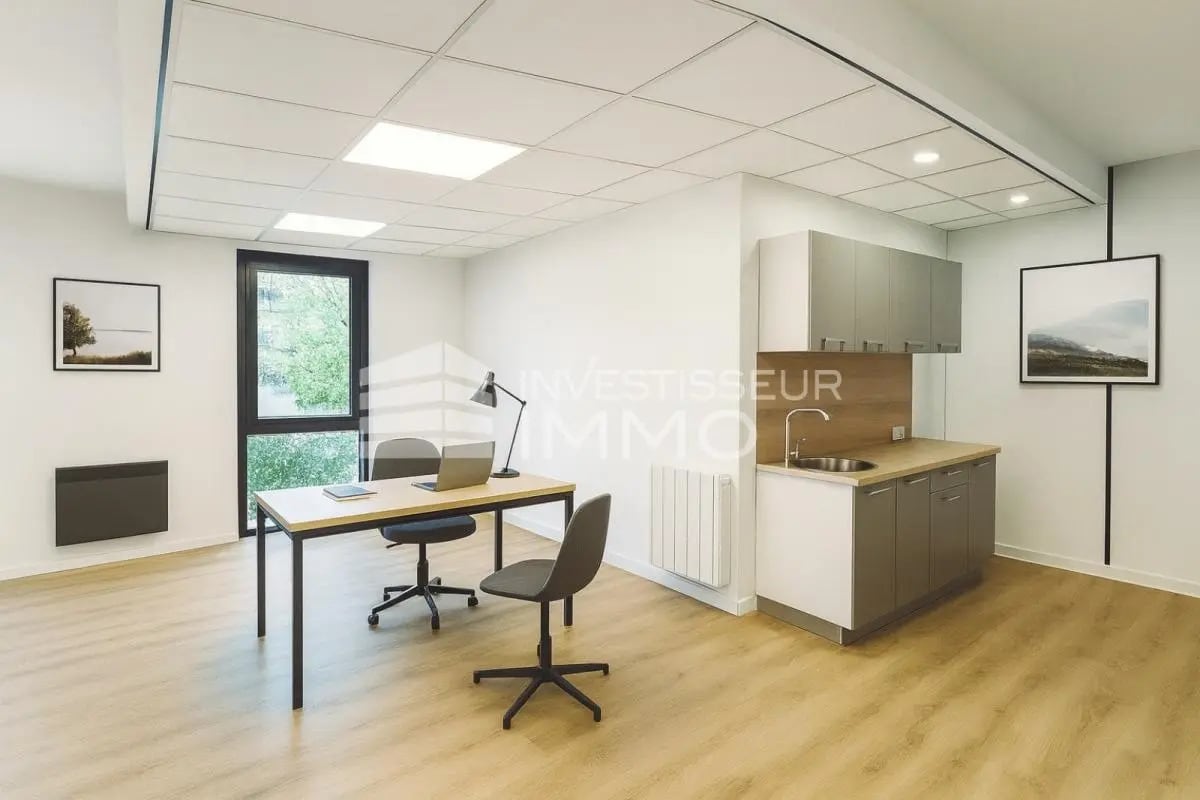 Bureau dans Torcy à louer Photo de l’immeuble– Image 1 sur 12