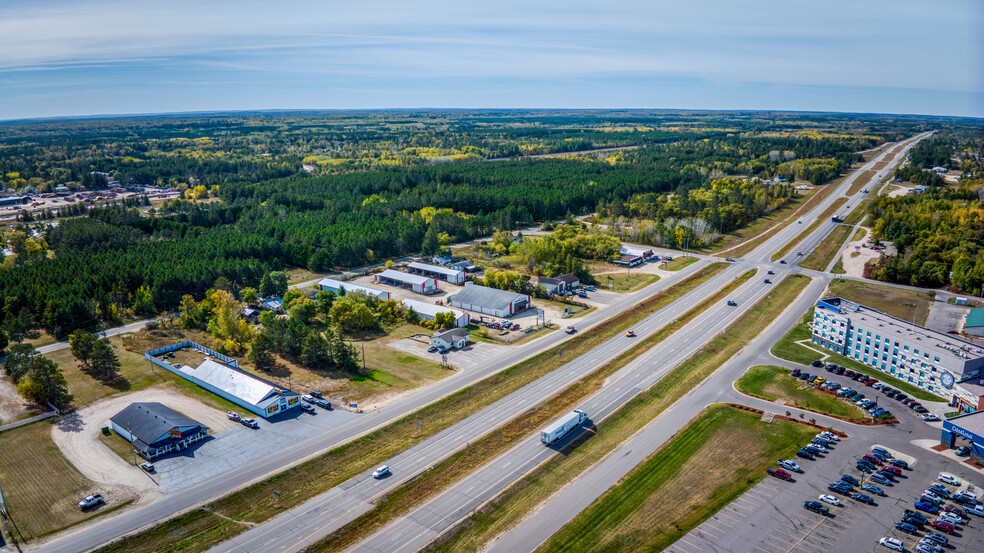 6259 Lower Cass Frontage Rd, Cass Lake, MN à vendre - Photo principale – Image 1 sur 39