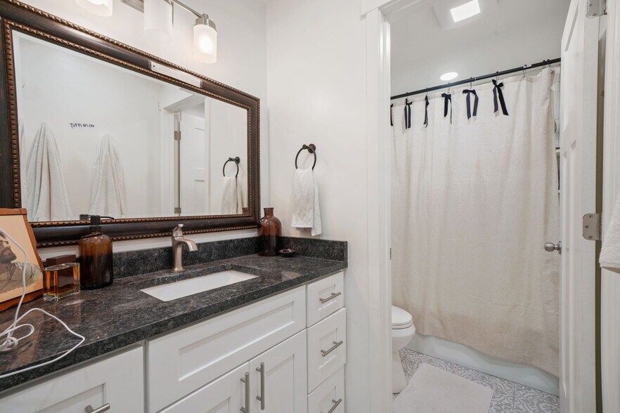 2030 Nevada Cir, Provo, UT à vendre - Photo de l’immeuble – Image 2 sur 7