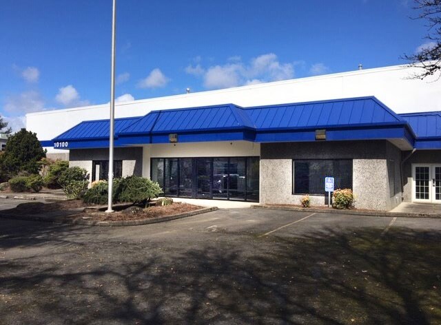 10100 SW Commerce Cir, Wilsonville, OR à vendre - Photo de l’immeuble – Image 3 sur 5