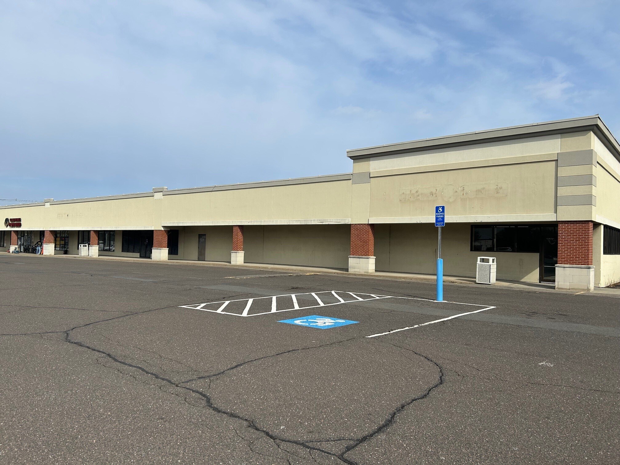 950-978 N Colony Rd, Wallingford, CT à louer Photo principale– Image 1 sur 2