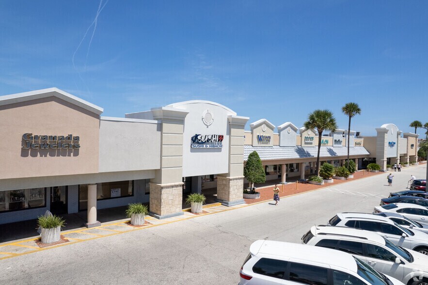 125-247 E Granada Blvd, Ormond Beach, FL à louer - Photo de l’immeuble – Image 2 sur 9