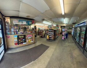 1186 NW 103rd St, Miami, FL à louer Photo intérieure– Image 1 sur 2