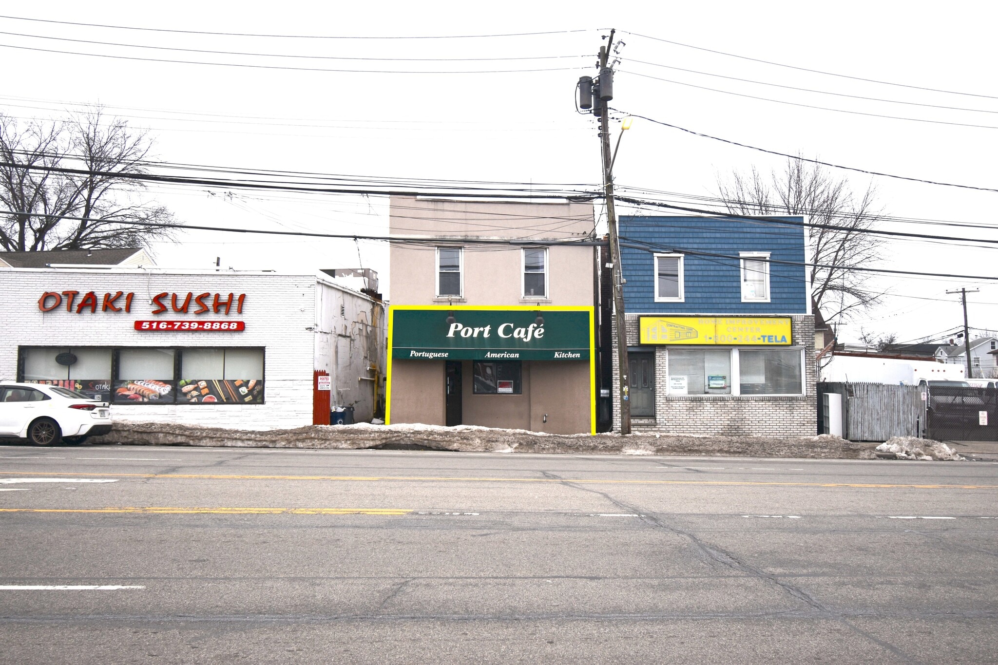 2132 Jericho Tpke, Garden City Park, NY à louer Photo de l’immeuble– Image 1 sur 5