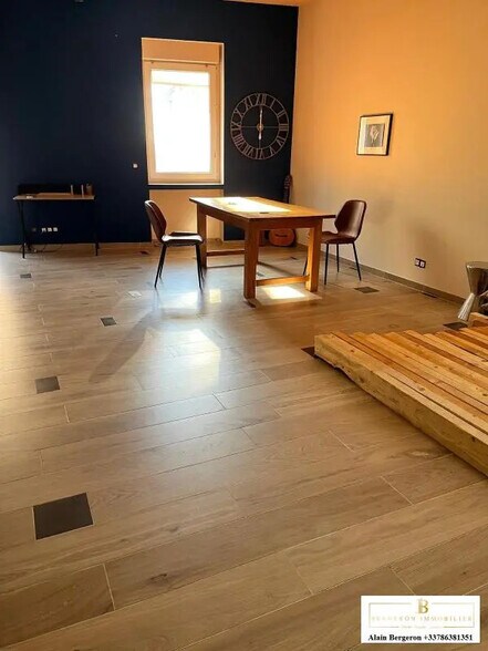 Local commercial dans Le Cannet à louer - Photo intérieure – Image 1 sur 5