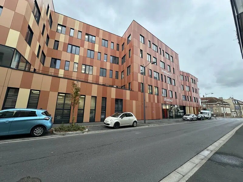Bureau dans Reims à louer Photo de l’immeuble– Image 1 sur 14