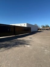 8535 Bellfort Ave, Houston, TX à louer Photo de l’immeuble– Image 1 sur 2