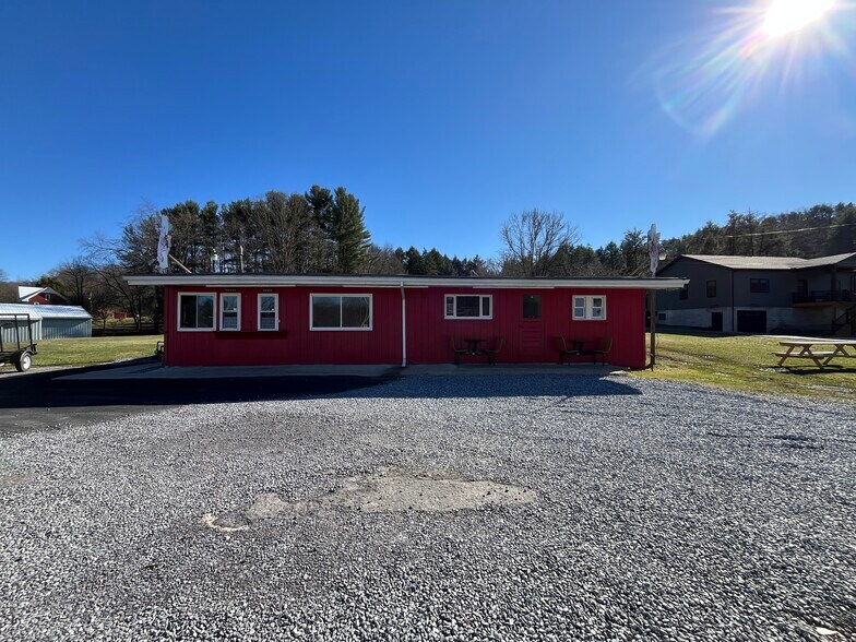 17307 Route 36, Punxsutawney, PA à vendre - Photo de l’immeuble – Image 2 sur 10