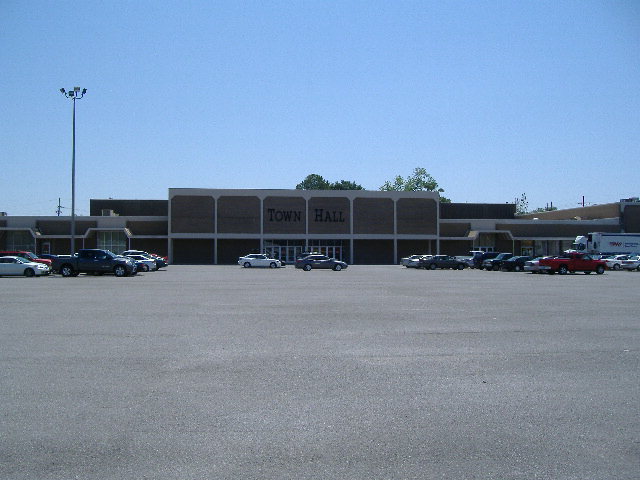 805 Barrow St, Houma, LA à louer - Photo de l’immeuble – Image 2 sur 4