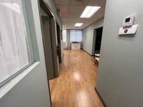 3949 Evans Ave, Fort Myers, FL à louer Photo intérieure– Image 2 sur 8