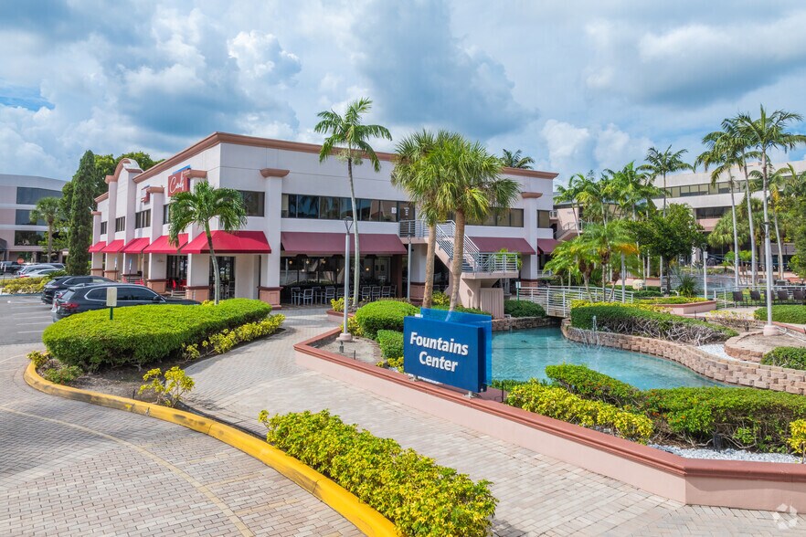 7100 W Camino Real, Boca Raton, FL à vendre - Photo de l’immeuble – Image 2 sur 11