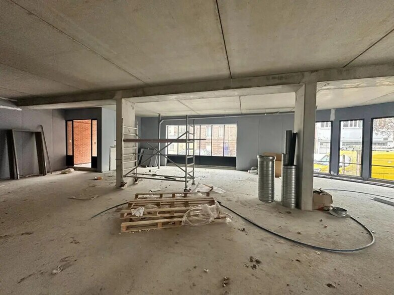 Local commercial dans Le Havre à louer - Photo de l’immeuble – Image 3 sur 3