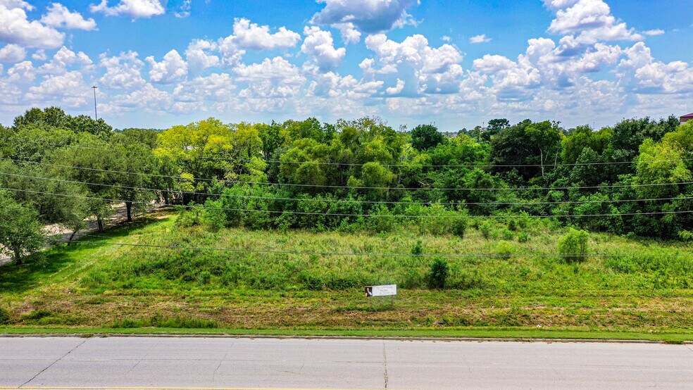 -/+ 3 Acres Walden Rd., Beaumont, TX à vendre - Photo de l’immeuble – Image 3 sur 4
