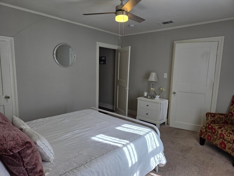418 S 12th Ave, Hattiesburg, MS à vendre - Photo de l’immeuble – Image 3 sur 14