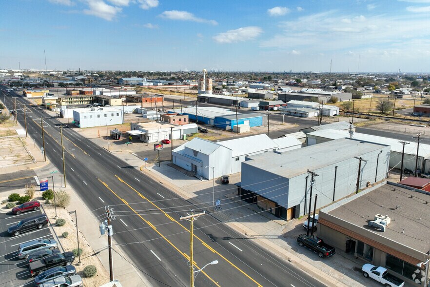 407 W 2nd St, Odessa, TX à louer - Aérien – Image 3 sur 9