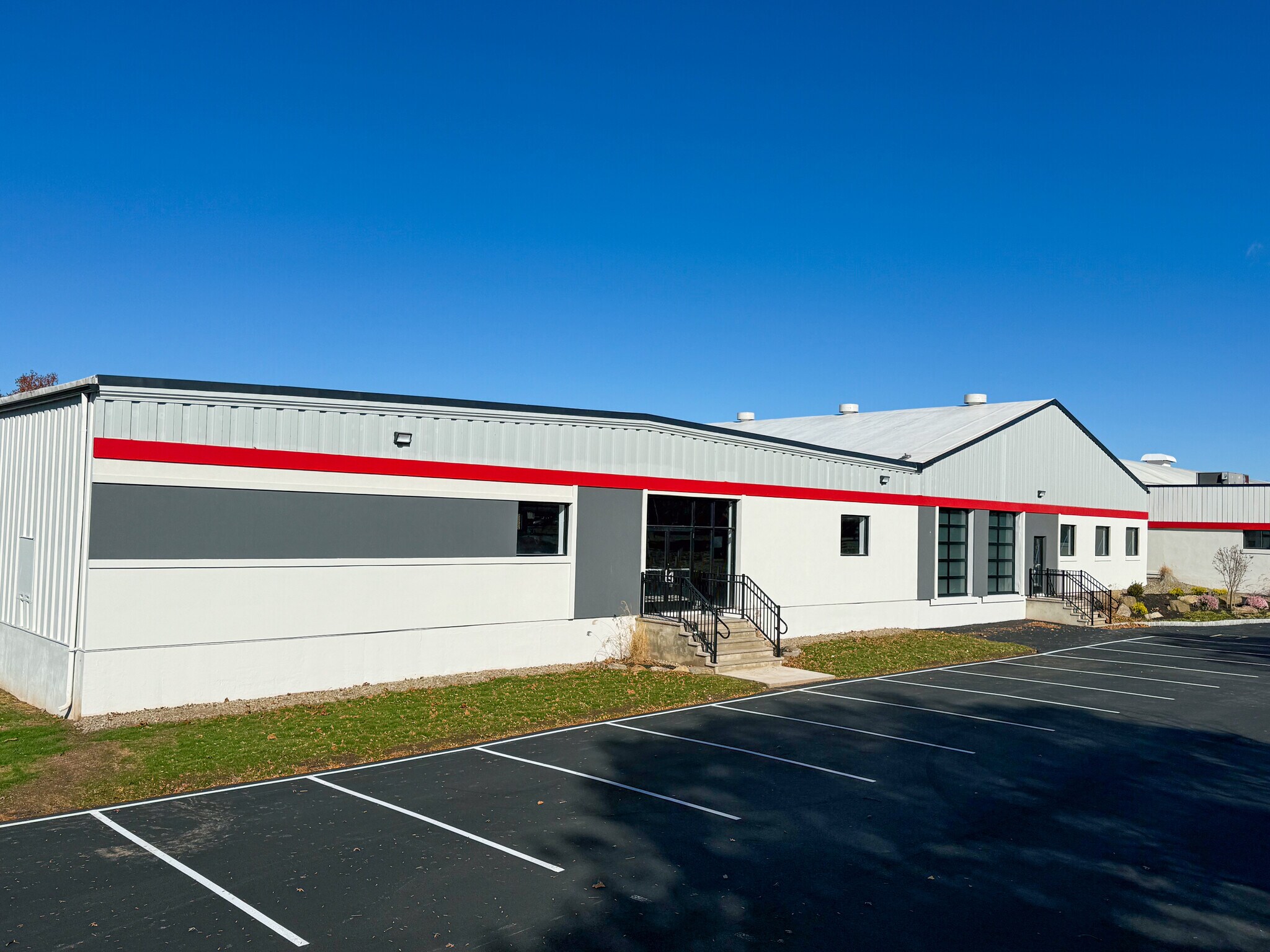 22 Readington Rd, Branchburg, NJ à louer Photo de l’immeuble– Image 1 sur 7