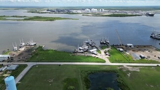 Plus de détails pour 6500 1st Ave, Sabine Pass, TX - Industriel/Logistique à vendre