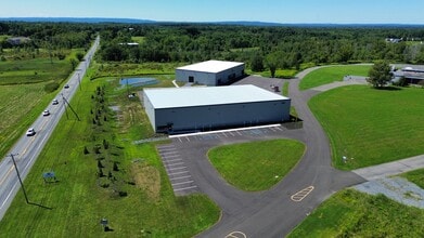 1315 Route 146, Rexford, NY à louer Photo intérieure– Image 1 sur 4