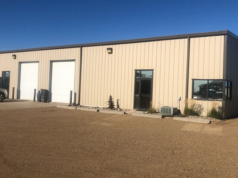 27071 Mueller Place, Sioux Falls, SD à louer - Photo de l’immeuble – Image 3 sur 12