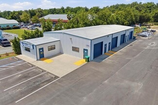 Plus de détails pour 2450 S US Highway 27/441, Fruitland Park, FL - Industriel/Logistique à louer