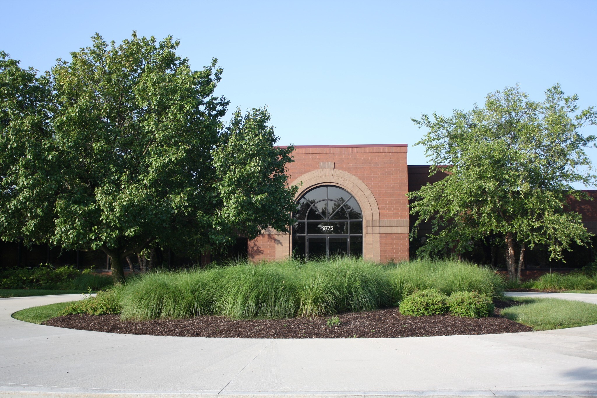 9775 Crosspoint Blvd, Indianapolis, IN à louer Photo principale– Image 1 sur 5