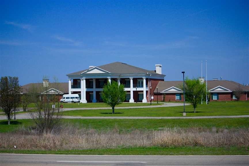 E Jackson St, Hugo, OK à vendre - Photo principale – Image 1 sur 1