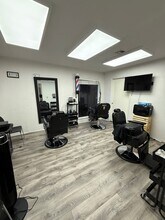 4500 N Classen Blvd, Oklahoma City, OK à louer Photo intérieure– Image 2 sur 4