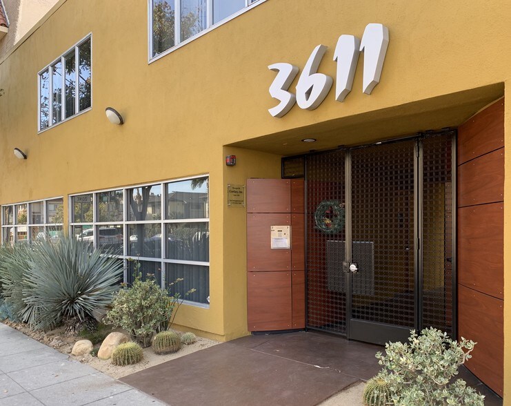 3611 Motor Ave, Los Angeles, CA à louer - Photo principale – Image 1 sur 4
